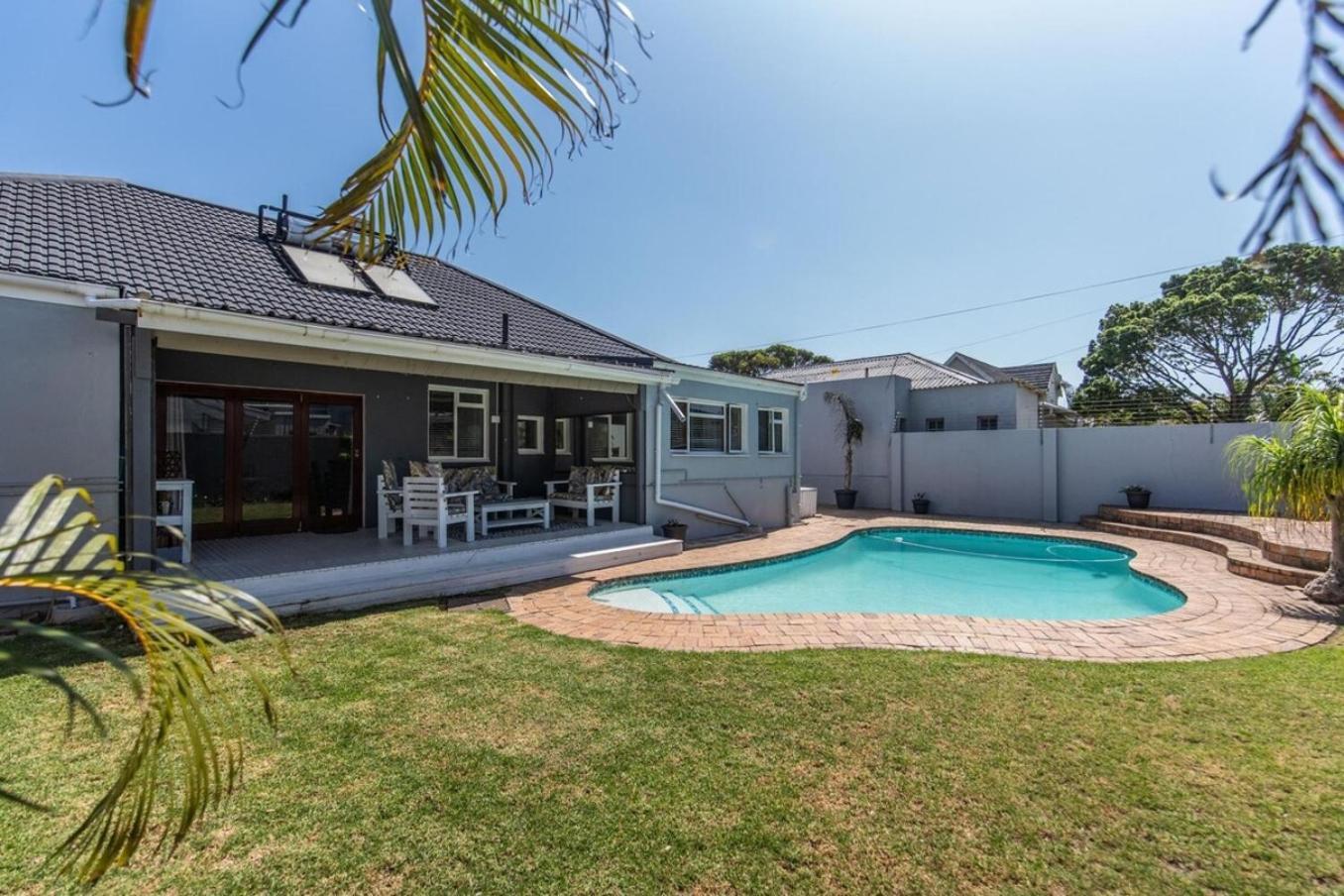 Luxury Living On Westview Villa Port Elizabeth Eksteriør billede